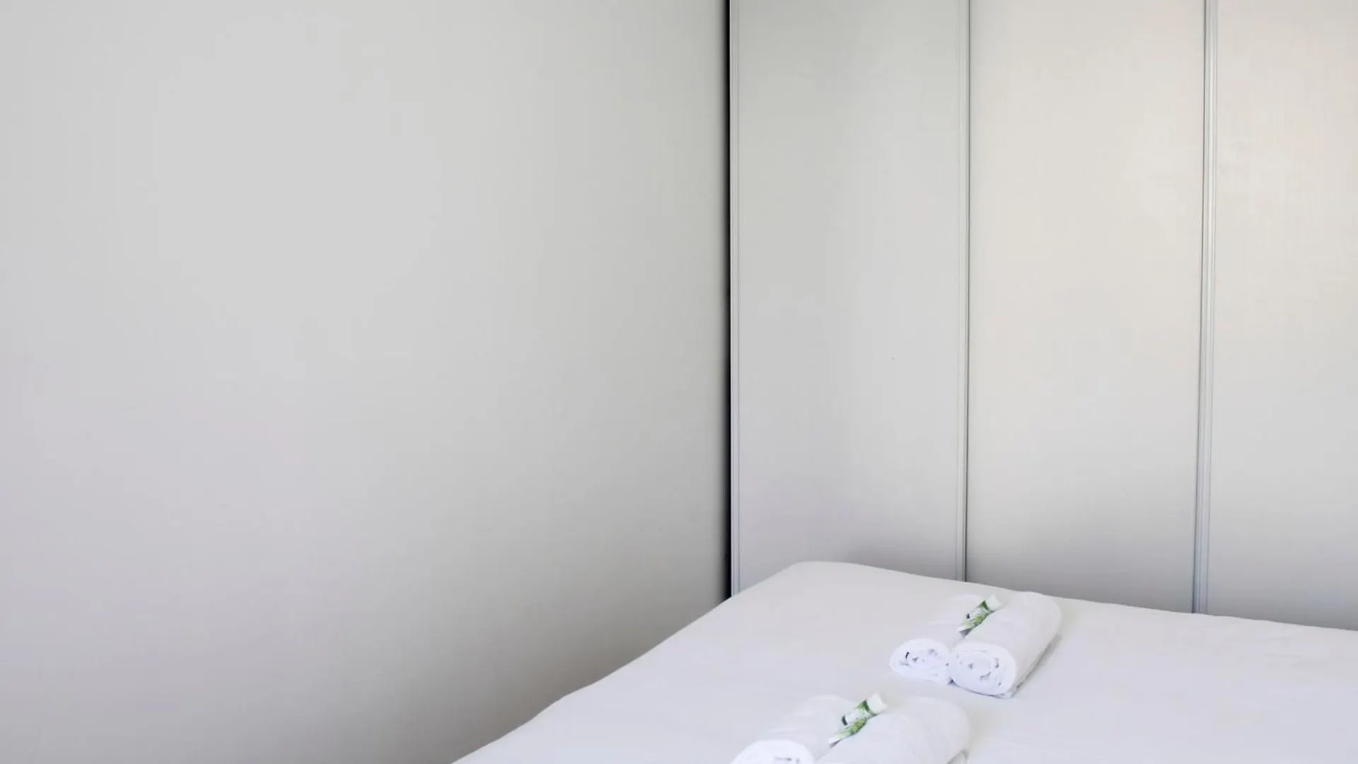 Charming Family T3 In The 10Th Apartment Paris
