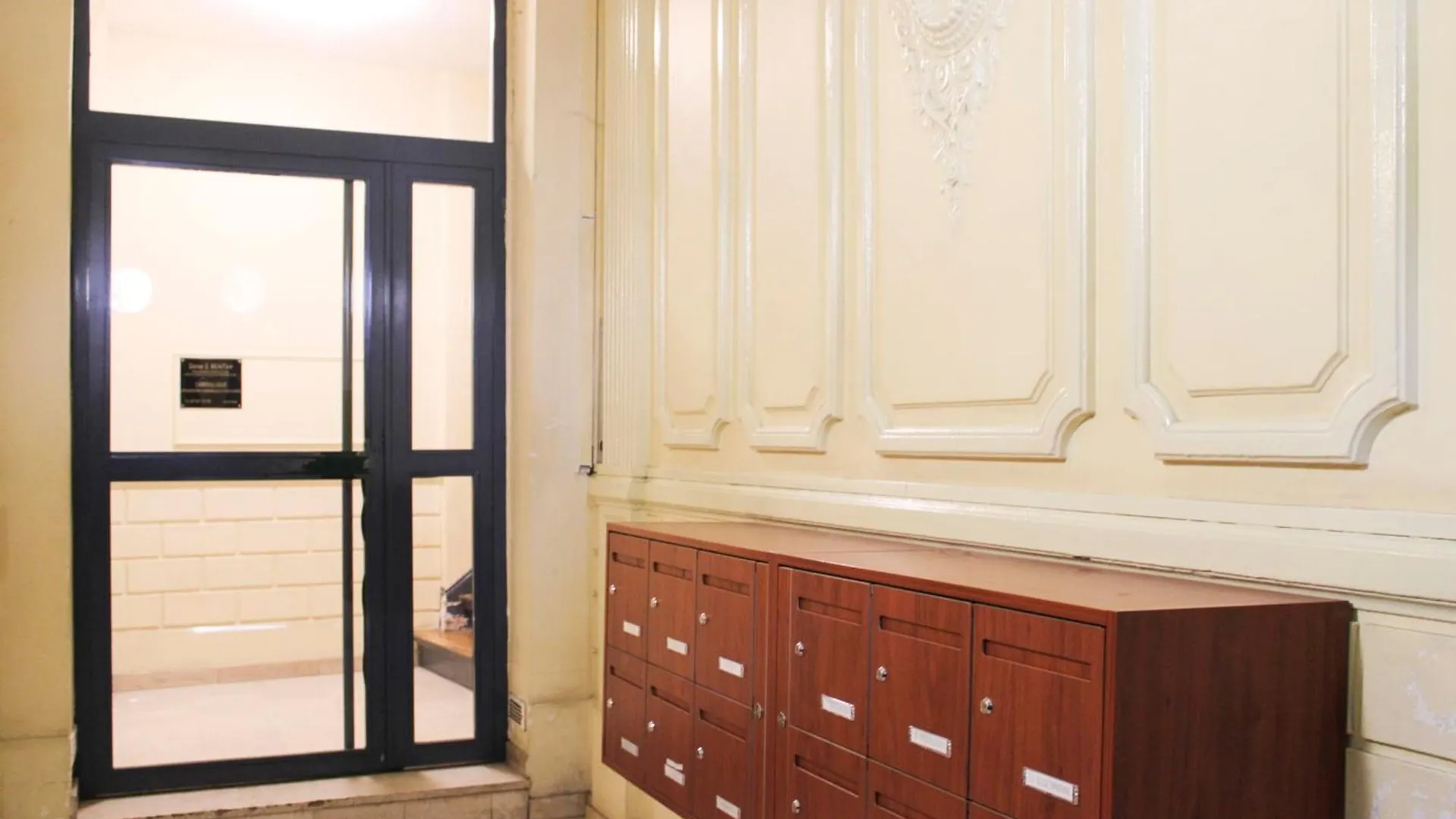 Charming Family T3 In The 10Th Apartment Paris France